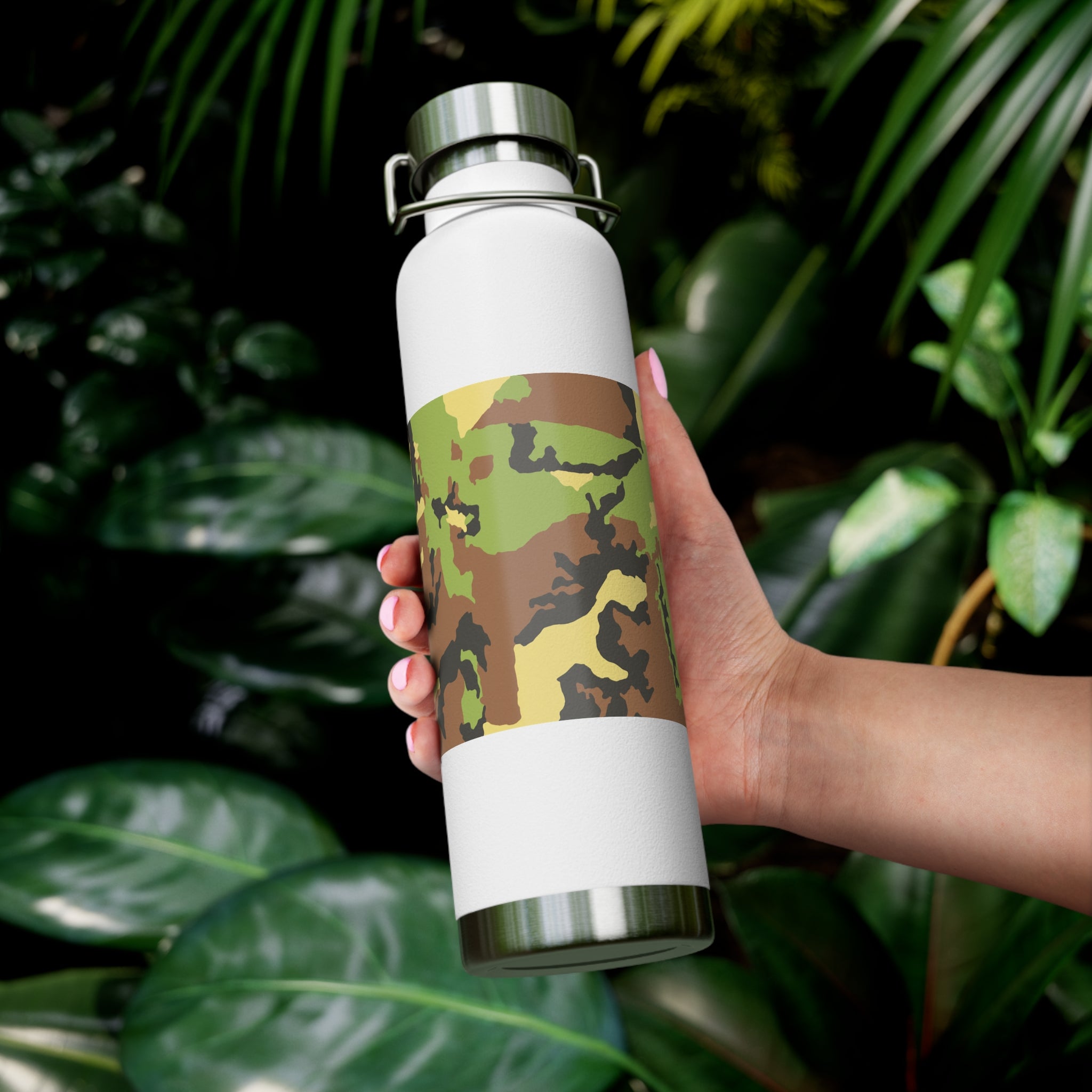 Camouflage Insulated Water Bottle - 22oz Durable Travel Flask